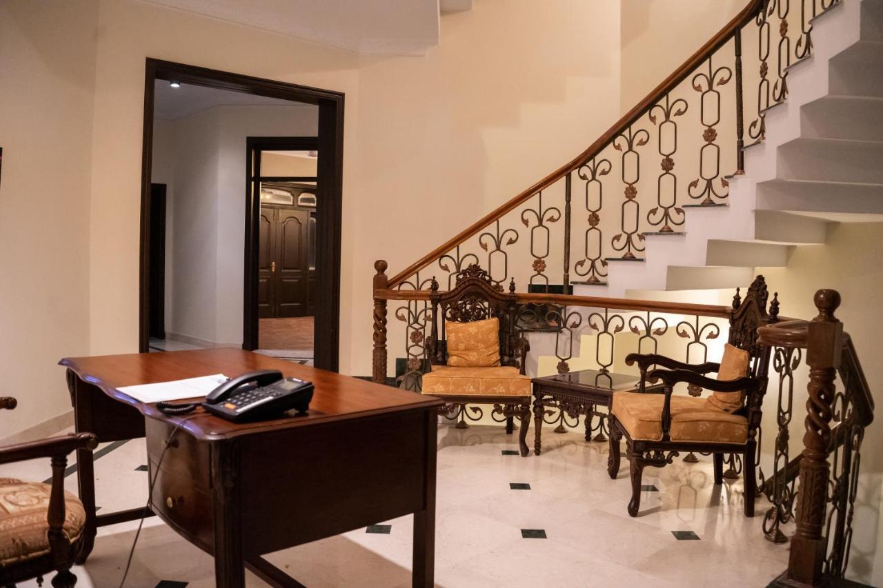 Hillside Residence E-7 By Paramount Hospitality Islamabad Esterno foto